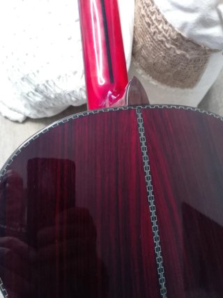 Guitarra Flamenca Autoamplificada Roja