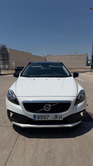 Volvo V40 Cross Country 2015