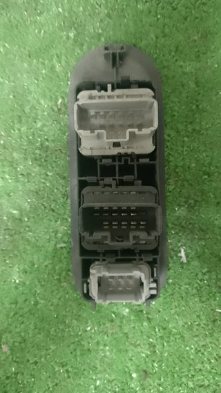Mando elevalunas D izq Renault scénic II emotion 1
