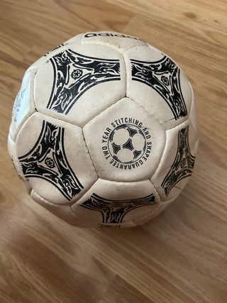 Balón Adidas Questra Europa Euro 1996