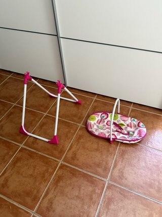 Trona/ silla de muñecos