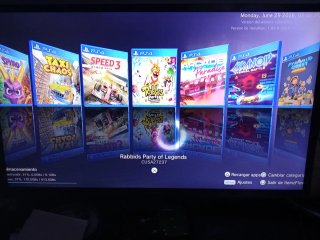Ps4 12.00 + monitor + mando + Blu-ray