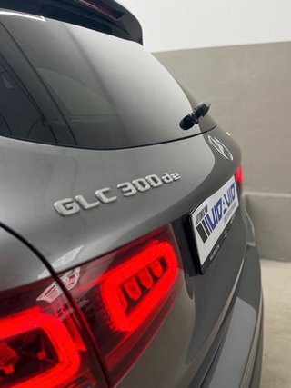 Mercedes-Benz GLC SUV 2021