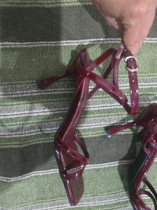 Sandalias color burdeos, T39
