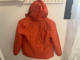 Anorak azul y naranja reversible buen estado
