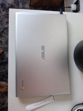 Ordenador portátil Asus chromebook  C425T