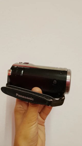 Cámara Panasonic antigua en venta sin cable