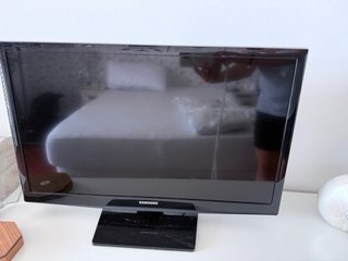 Samsung Smart TV 24" LED (Modelo UE24N4305)