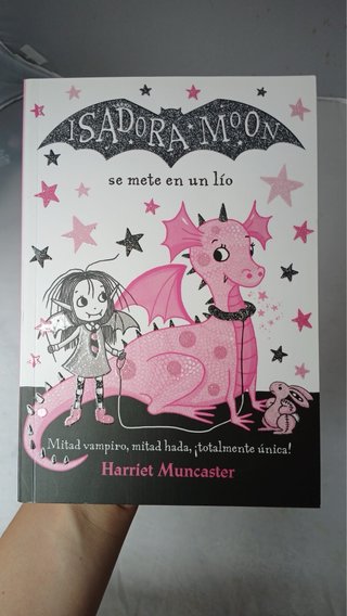Lote 7 Libros Isadora Moon (VENTA URGENTE)