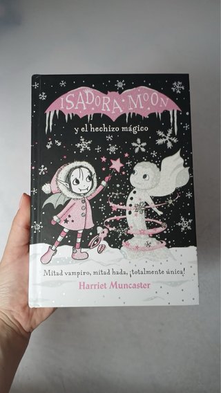 Lote 7 Libros Isadora Moon (VENTA URGENTE)