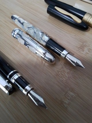 Lote 4 Penne Stilografiche Premium Design Unico