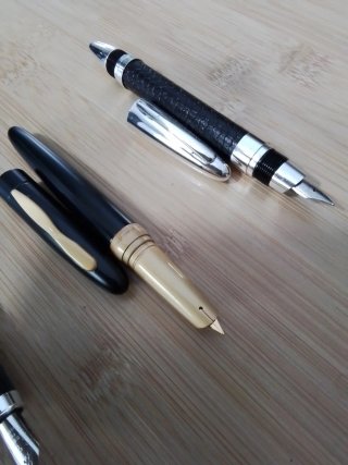 Lote 4 Penne Stilografiche Premium Design Unico