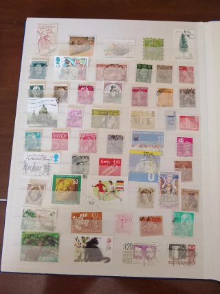 Album francobolli misti completo
