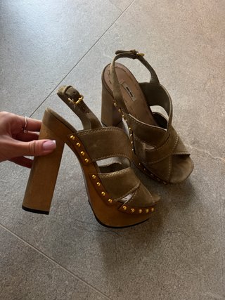 Sandalias Miu Miu de plataforma