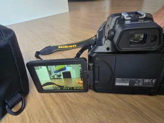 Camara nikon coolpix P950 + maletin transporte
