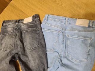 Pack dos pantalones campana tiro alto stradivarius
