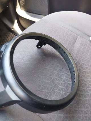 Embellecedor faro cb 125 año 2020
