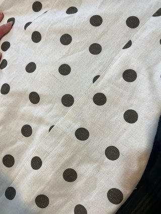 Traje de flamenca, blanco y verde oliva oscuro