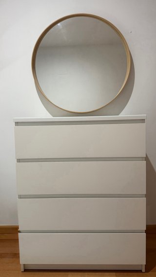 Malm IKEA 4 cajones con cristal