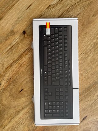Teclado NUEVO Cherry Stream Español - sin usar