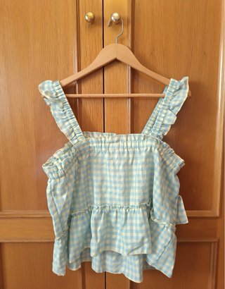 Blusa Tirantes de cuadros con volantes