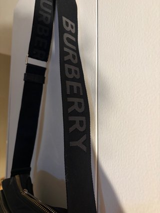 Bolso bandolera Burberry negro – Muy buen estado