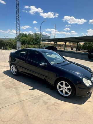 Mercedes-Benz Clase C 2006 sportcoupe