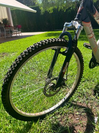 Bicicleta de montaña Bugno Team Full Suspension