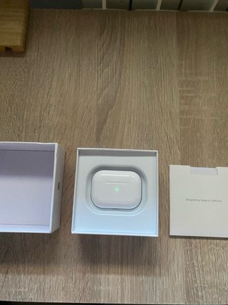 Vendo AirPods Pro 2 completamente nuevos.