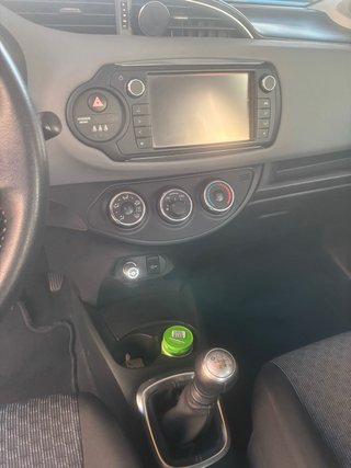 Toyota Yaris 2016