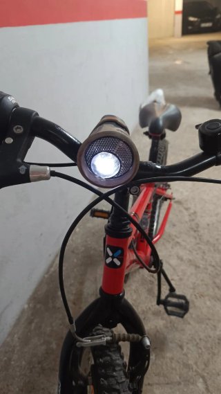 Bicicleta roja BTWIN para niñ@