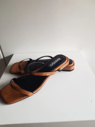ZAPATO PLANO MANGO T 39/40