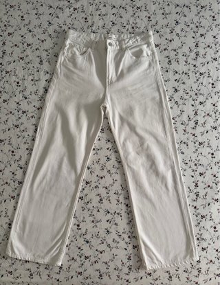 Pantalones vaqueros blancos rectos de Mango