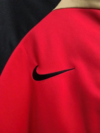 Chándal atlético de Madrid  INCLUYE PANTALON