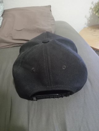 Gorra reflectiva Jordan usada