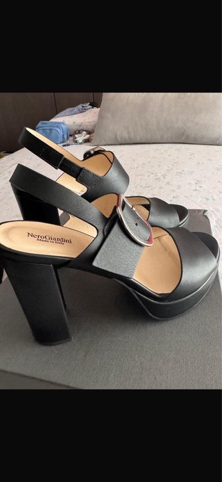 Zapato/ sandalia Nero