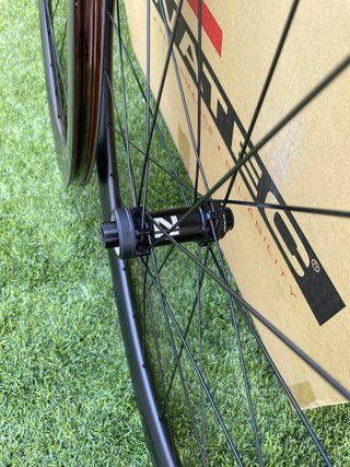 Ruedas de carbono novatec R6 centerlock