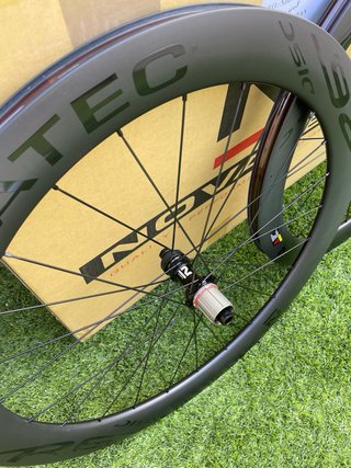 Ruedas de carbono novatec R6 centerlock