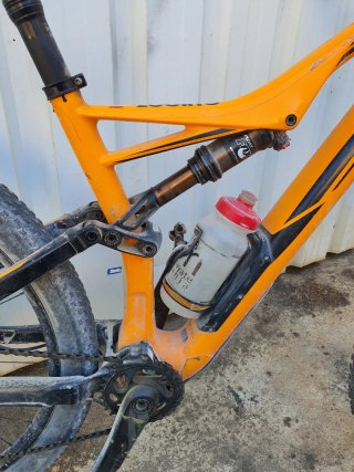 Specialized stumpjumper fsr carbon expert