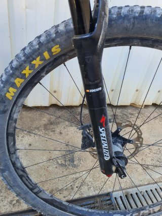 Specialized stumpjumper fsr carbon expert