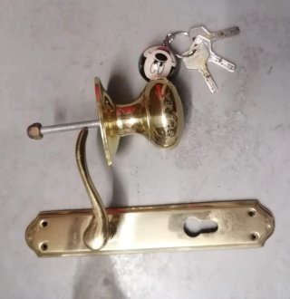 Puerta de entrada de madera SIN MARCO,APERTURA IZQ