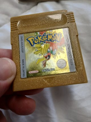 Juego Nintendo Pokemon ORO y manual