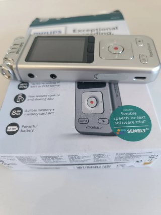 Grabadora profesional Philips DVT4115
