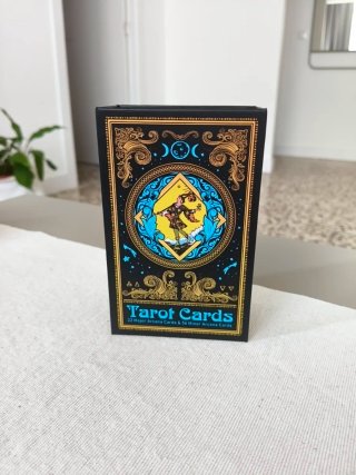 Tarot Negro Y Dorado Nuevo Sin Uso