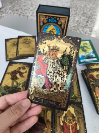 Tarot Negro Y Dorado Nuevo Sin Uso