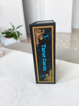 Tarot Negro Y Dorado Nuevo Sin Uso