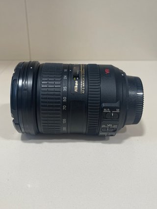 Nikon 18-200mm VR DX + funda original