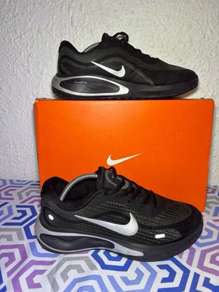 Zapatillas Nike Journey Run Talla 43 Negro/Plata
