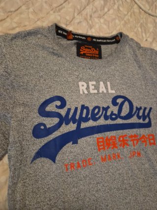 Camiseta SuperDry