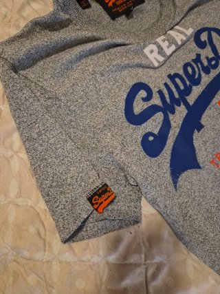 Camiseta SuperDry